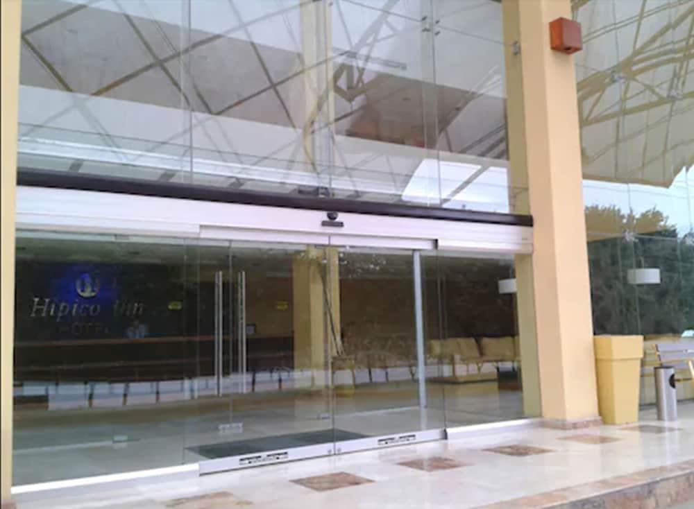 Hipico Inn Hotel Poza Rica エクステリア 写真