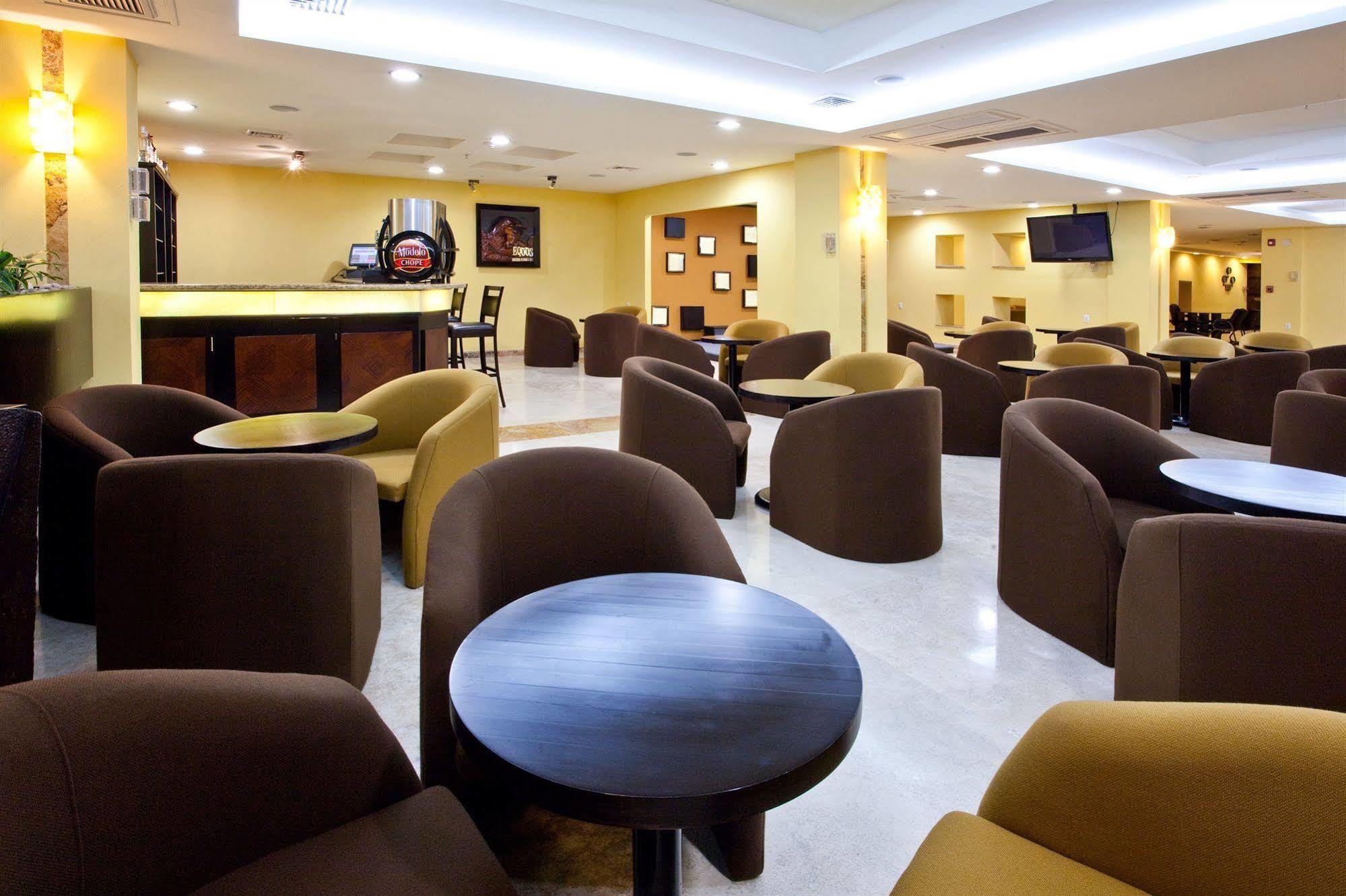 Hipico Inn Hotel Poza Rica レストラン 写真